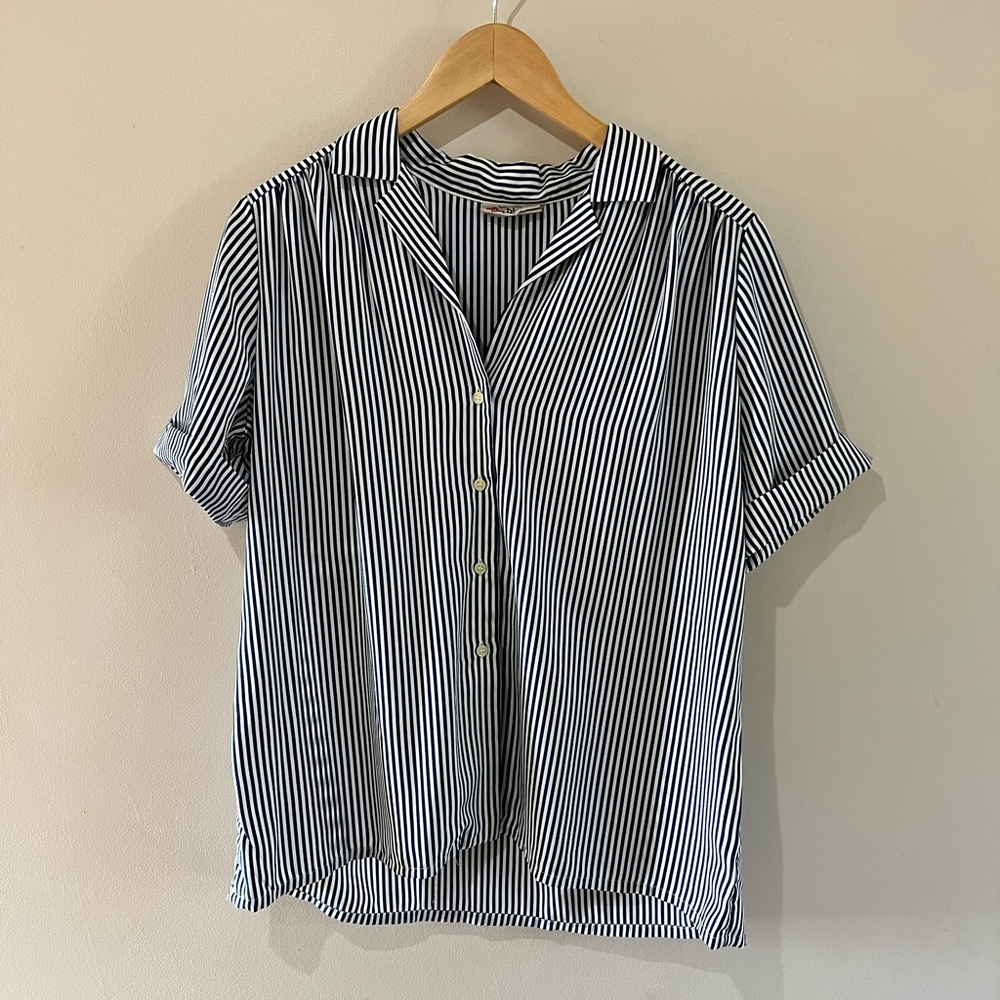 VINTAGE Classic Blue and White Striped Shirt